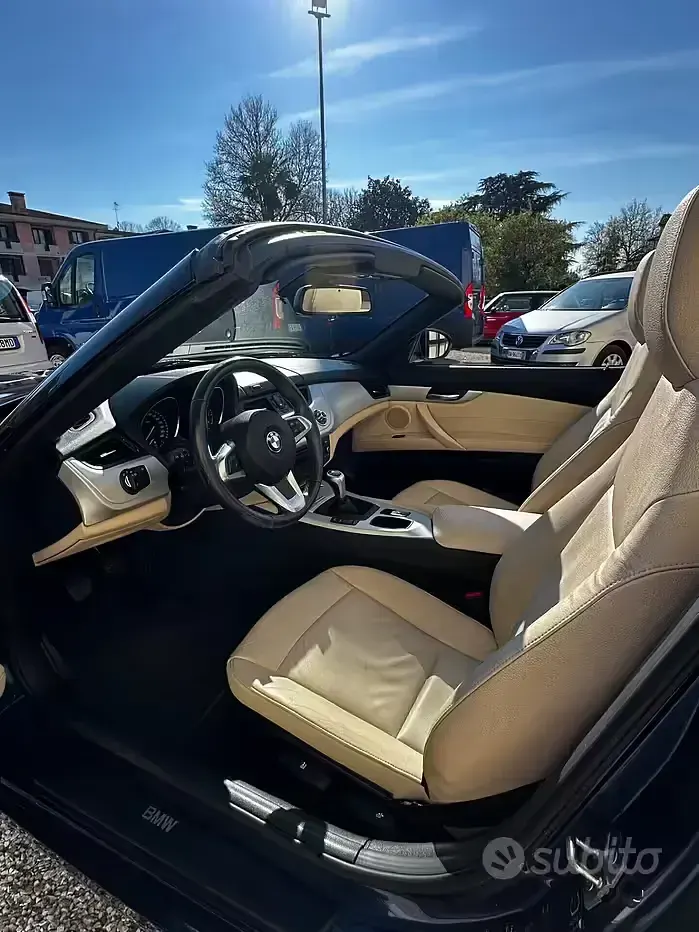 Usata BMW Z4 258 CV (189 kW) 2011 Blu Cabrio