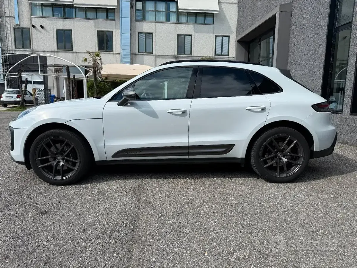 Usata Porsche Macan 265 CV (194 kW) 2023 Bianco SUV