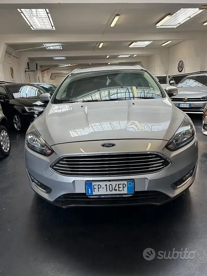Usata Ford Focus Titanium 125 CV (91 kW) 2018 Grigio Station wagon