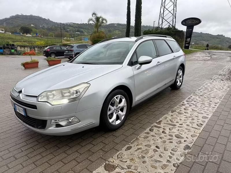 Usata Citroën C5 Dynamique 108 CV (79 kW) 2009 Grigio Station wagon