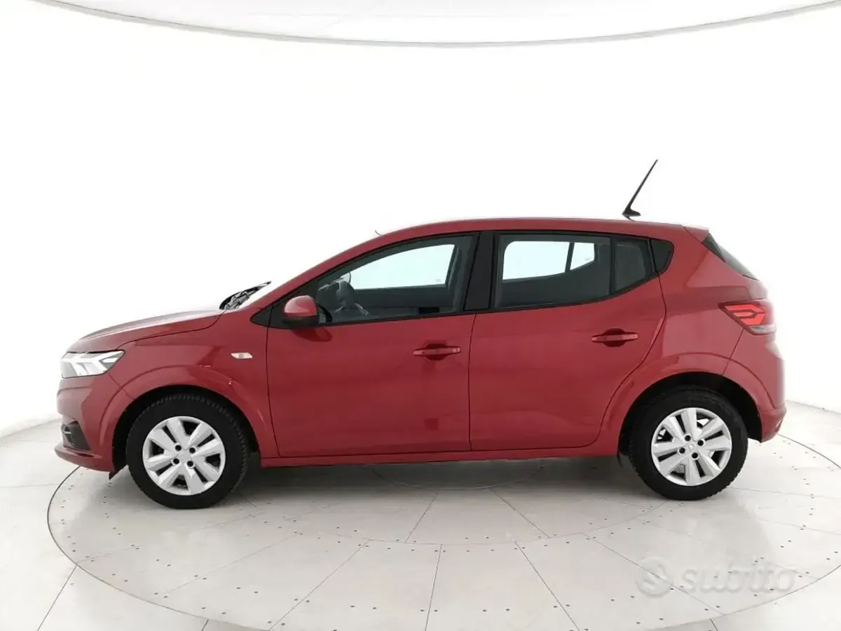 Usata Dacia Sandero Comfort 101 CV (74 kW) 2022 Rosso Berlina