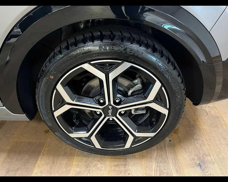 Usata Kia Niro Style 105 CV (77 kW) 2023 Argento SUV