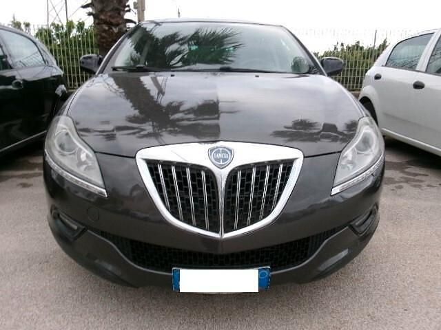 Grigio Usata 2011 Lancia Delta Gold Due volumi | 3800 € (Ottimo prezzo) - Immagine 1/4