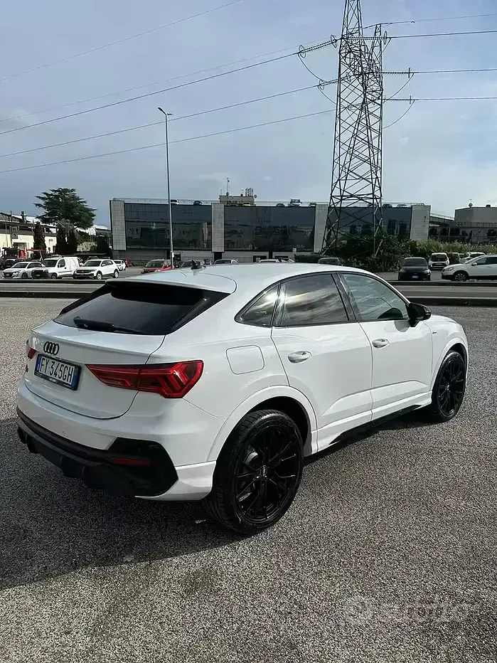 Usata Audi Q3 S-Line 150 CV (110 kW) 2019 Bianco SUV