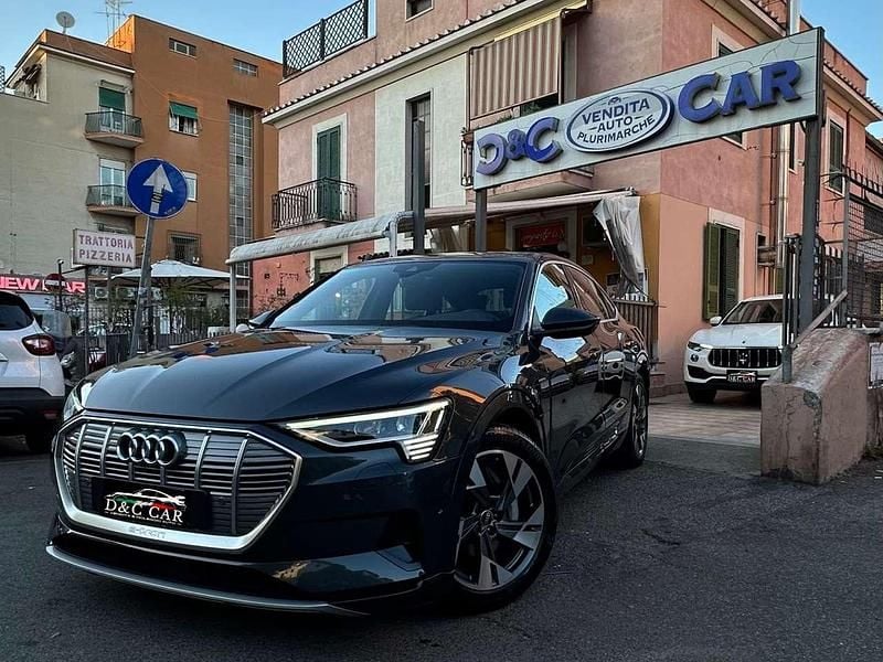 Usata Audi e-tron Sportback Ambiente 158 kW (215 CV) 2021 Grigio daytona SUV