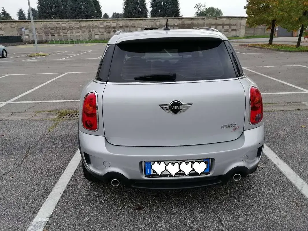 Usata Mini Countryman 143 CV (105 kW) 2013 Argento SUV
