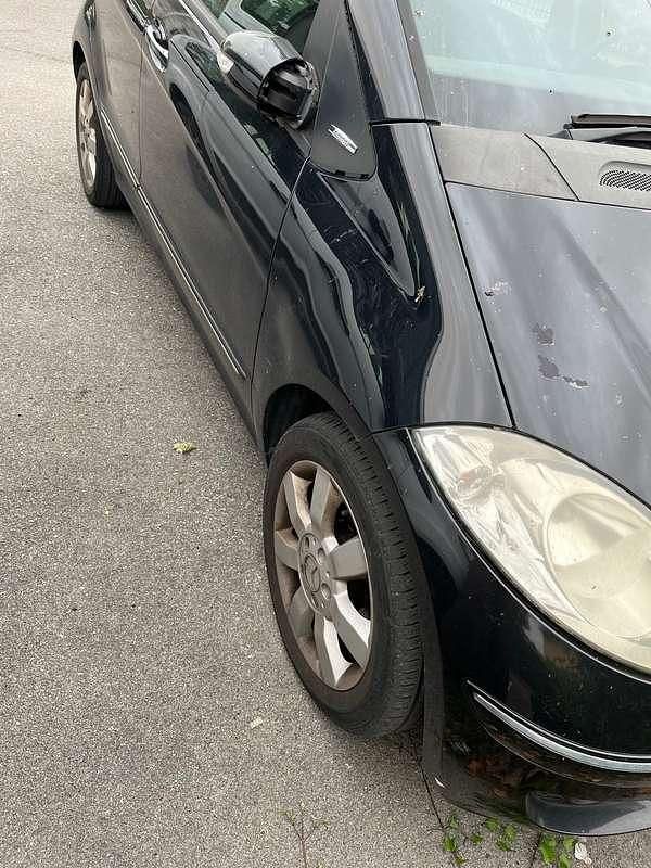 Usata Mercedes A180 Avantgarde Edition 109 CV (80 kW) 2008 Nero Monovolume