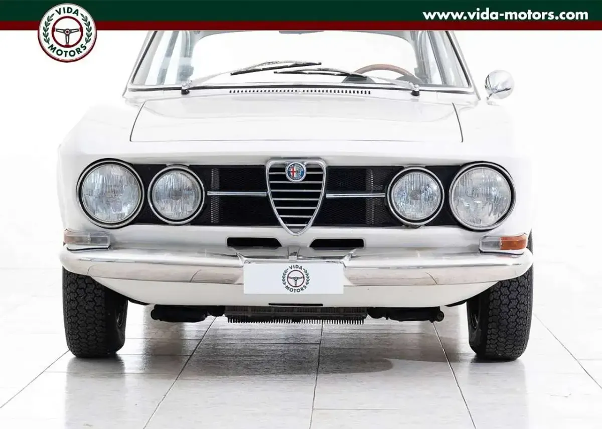 Usata Alfa Romeo GT Veloce 113 CV (83 kW) 1968 Bianco Coupé