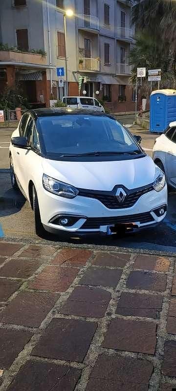 Usata Renault Scénic IV 131 CV (96 kW) 2019 Monovolume
