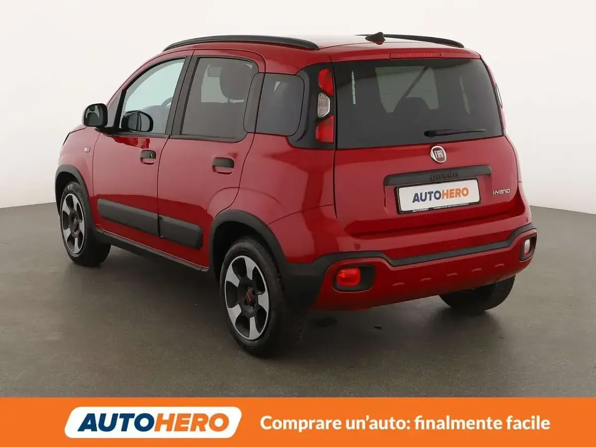 Usata Fiat Panda 71 CV (52 kW) 2023 Rosso Utilitaria