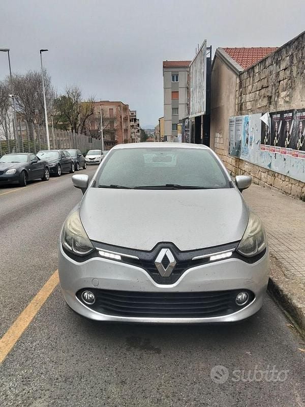 Usata Renault Clio IV 75 CV (55 kW) 2015 Grigio Utilitaria