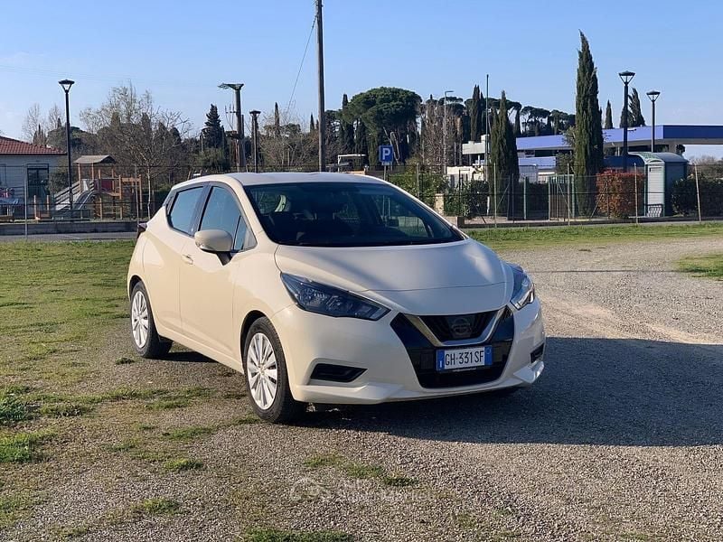 Usata Nissan Micra Visia 68 CV (50 kW) 2022 Bianco Utilitaria