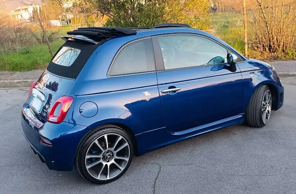 Usata Abarth 595C Turismo 165 CV (121 kW) 2018 Cabrio