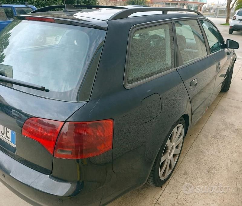 Usata Audi A4 115 CV (84 kW) 2006 Nero Station wagon