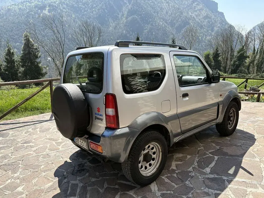 Usata Suzuki Jimny 80 CV (58 kW) 2000 SUV