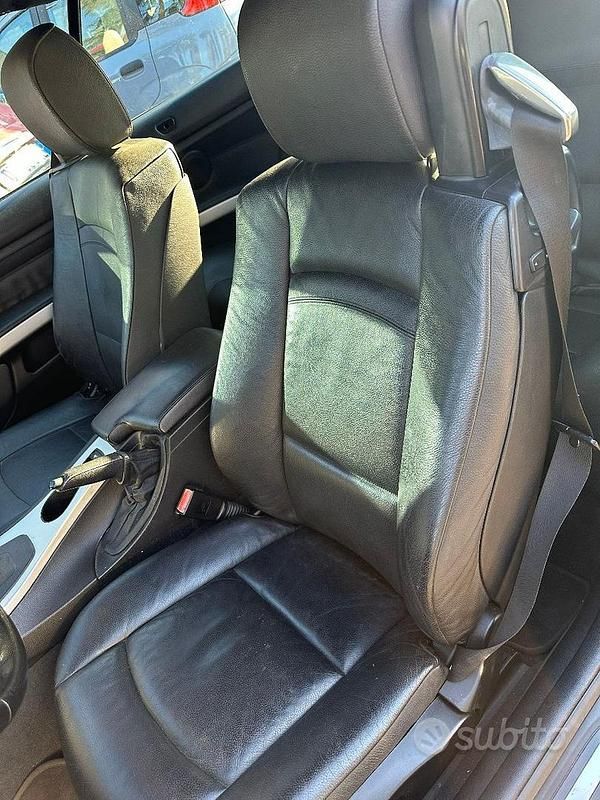 Usata BMW 320 Cabriolet 170 CV (125 kW) 2008 Nero Cabrio