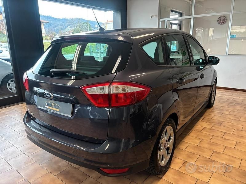 Usata Ford C-MAX 116 CV (85 kW) 2012 Grigio Monovolume