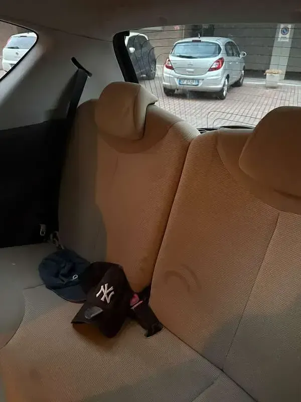 Usata Peugeot 107 Urban Move 68 CV (50 kW) 2008 Nero Utilitaria