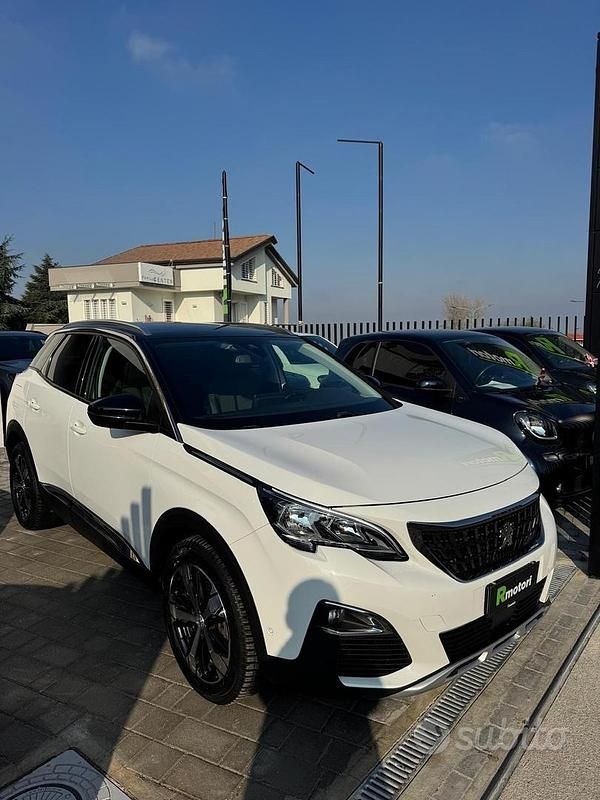 Bianco Usata 2019 Peugeot 3008 Allure Station wagon | 17.500 € (Buon prezzo) - Immagine 1/4