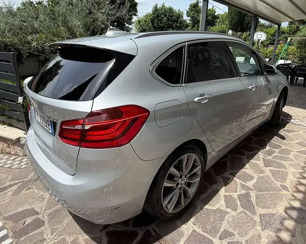 Usata BMW 218 Active Tourer 150 CV (110 kW) 2018 Argento Monovolume