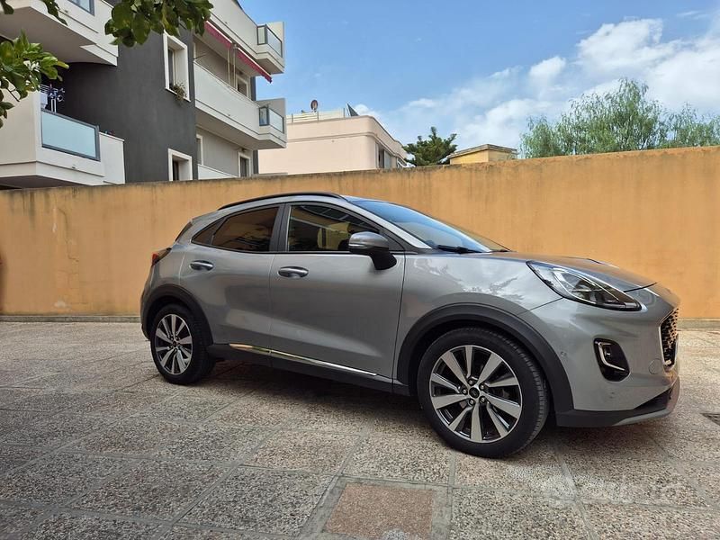 Usata Ford Puma Titanium X 125 CV (91 kW) 2022 Grigio Station wagon