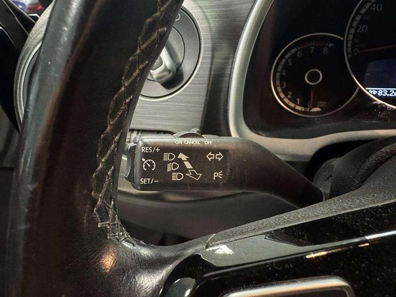 Usata VW Beetle Cabriolet Allstar 105 CV (77 kW) 2016 Bianco Cabrio