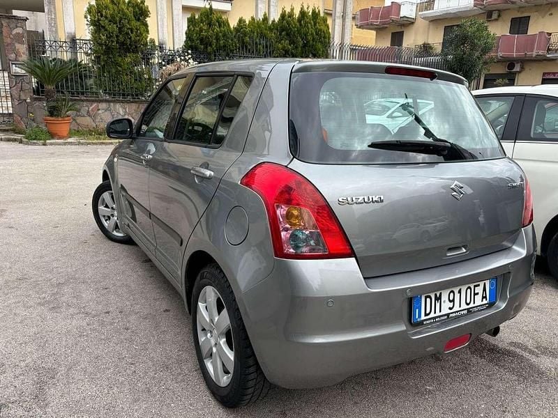 Usata Suzuki Swift GL 75 CV (55 kW) 2008 Grigio Utilitaria