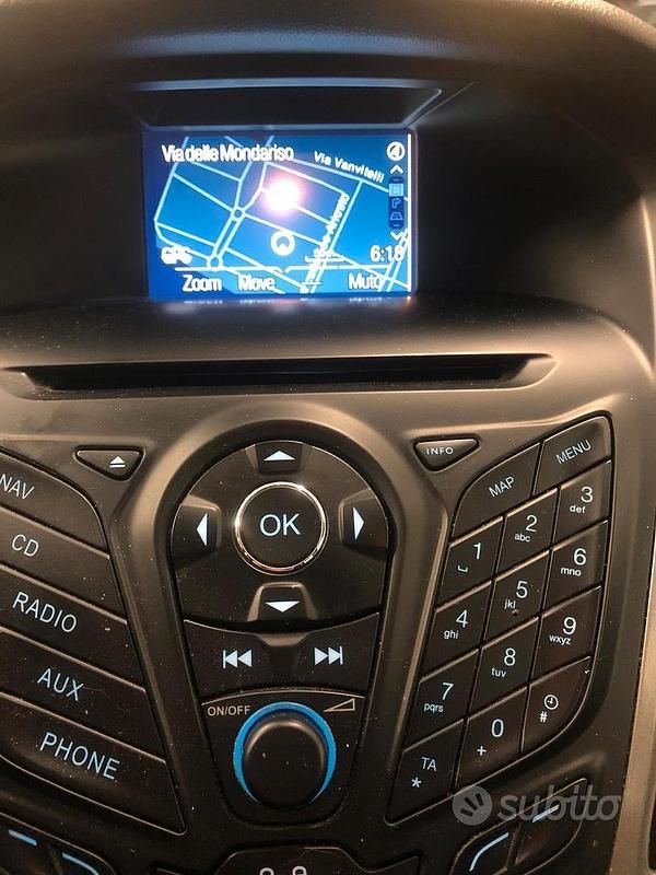 Usata Ford Focus 105 CV (77 kW) 2012 Bianco Berlina