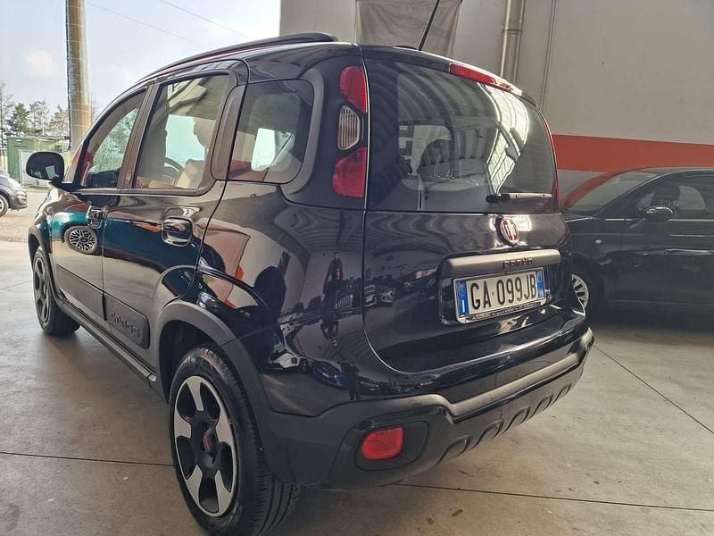 Usata Fiat Panda Cross Cross 69 CV (50 kW) 2020 Nero Utilitaria