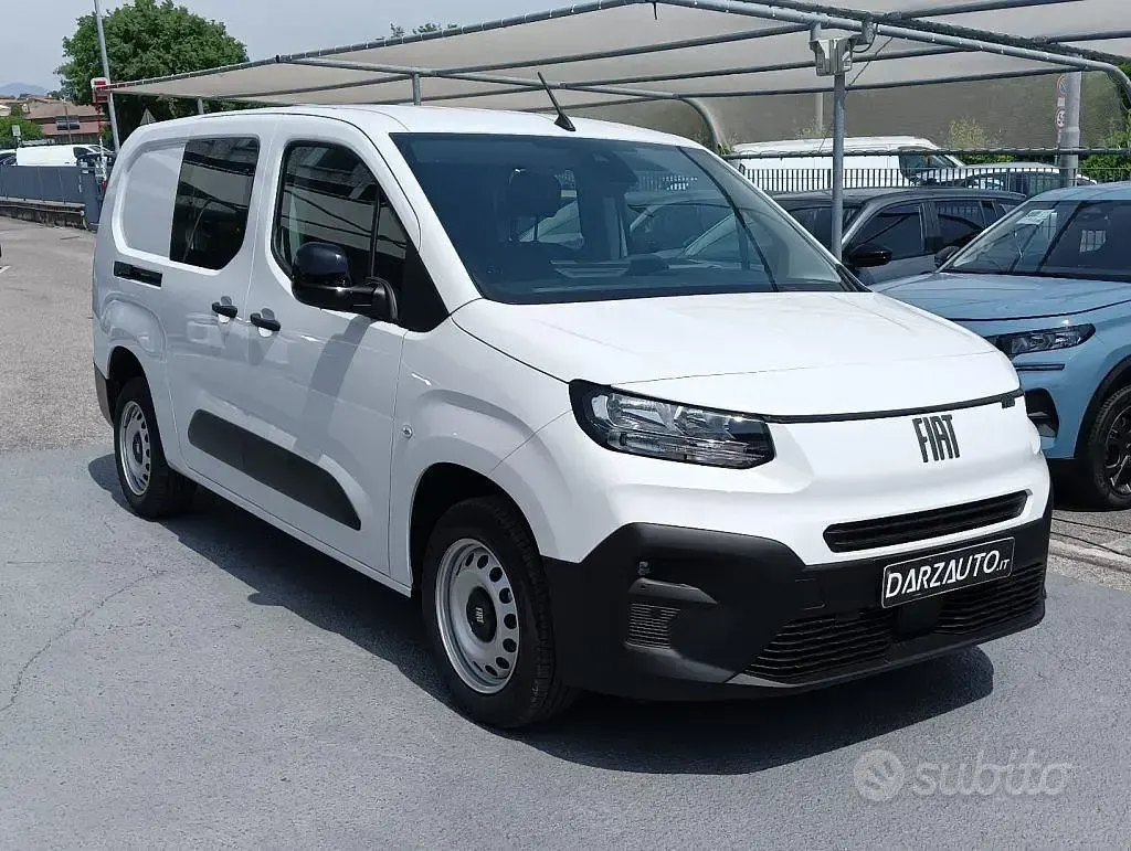 Nuova Fiat Doblò 101 CV (74 kW) 2026 Bianco Monovolume
