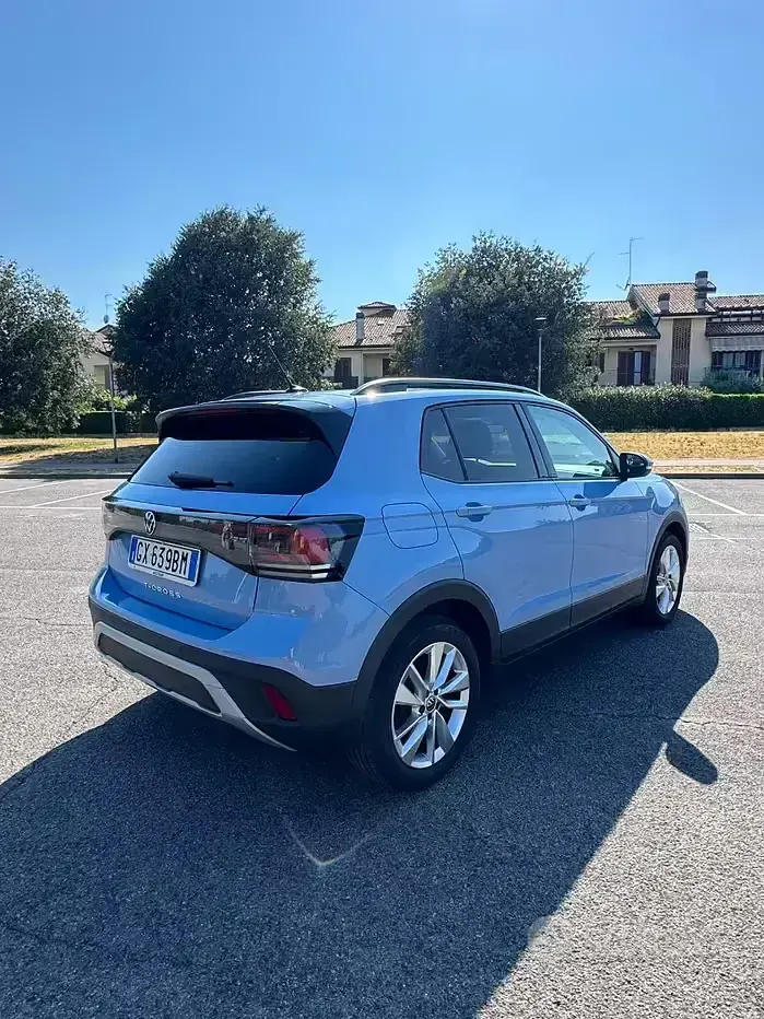 Usata VW T-Cross Edition 95 CV (69 kW) 2024 Bluazzurro SUV