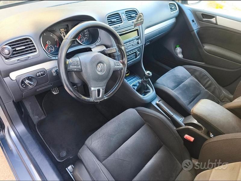 Usata VW Golf VI 140 CV (102 kW) 2010 Grigio Utilitaria