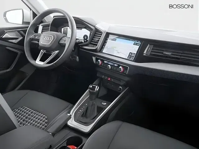 Usata Audi A1 Sportback S-Line 116 CV (85 kW) 2025 Argento Utilitaria