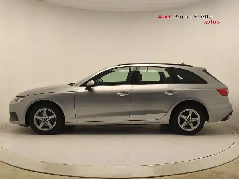 Usata Audi A4 Advanced 163 CV (119 kW) 2021 Argento fioretto Station wagon