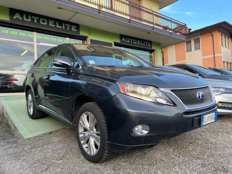 Usata Lexus RX450h Ambassador 249 CV (183 kW) 2011 Grigio SUV