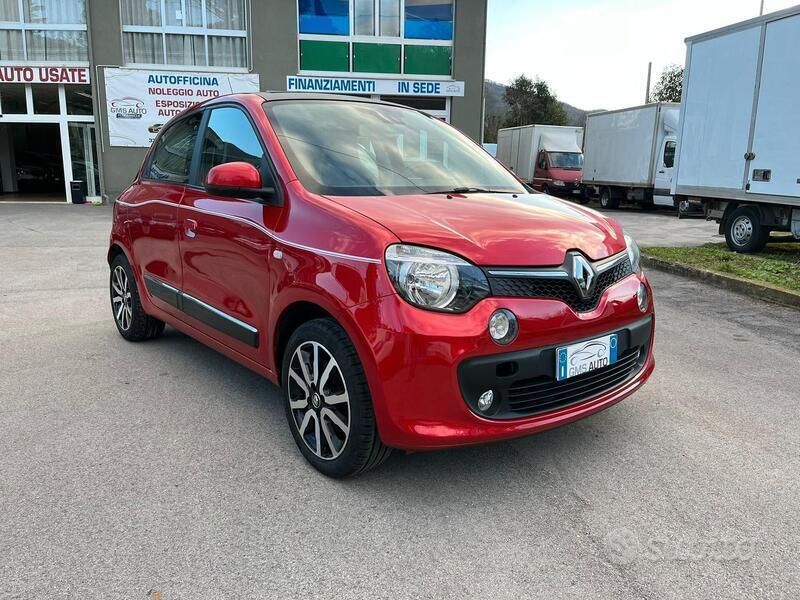 Usata Renault Twingo Life 69 CV (50 kW) 2016 Rosso Utilitaria