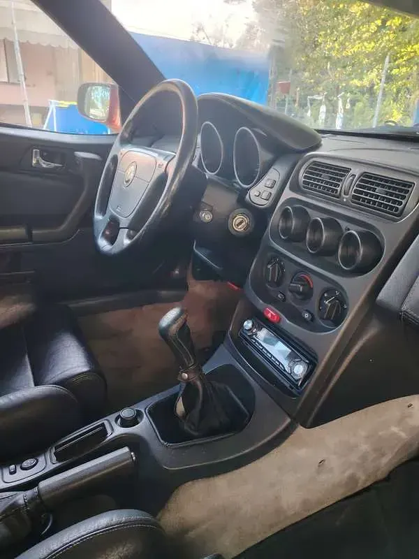 Usata Alfa Romeo GTV Lusso 150 CV (110 kW) 1997 Rosso Coupé