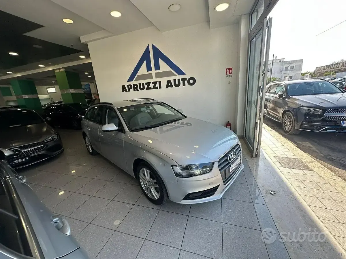 Usata Audi A4 Business 143 CV (105 kW) 2013 Argento Station wagon