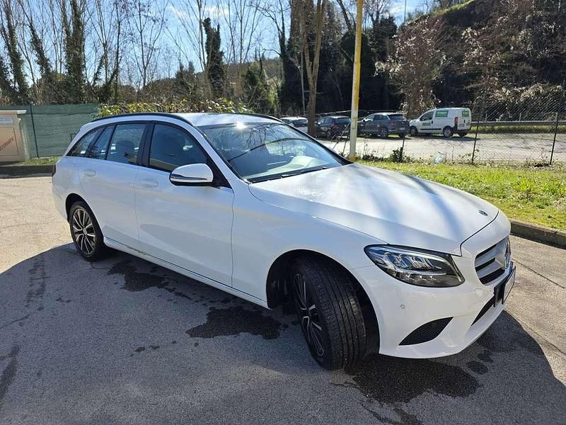 Usata Mercedes C180 Business 122 CV (89 kW) 2020 Station wagon