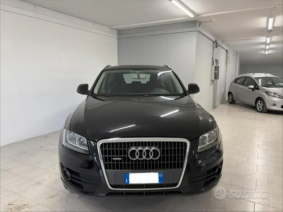 Usata Audi Q5 Advanced Plus 143 CV (105 kW) 2010 Nero SUV