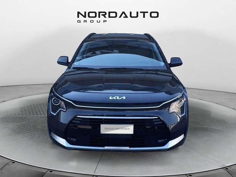 Usata Kia Niro Style 140 CV (102 kW) 2023 Grigio SUV