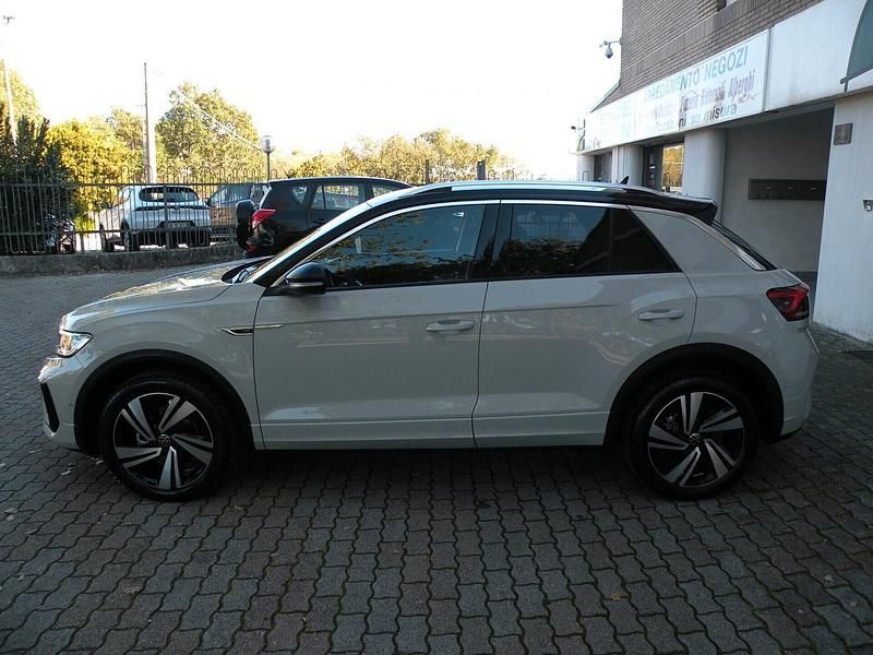 Nuova VW T-Roc R-line 115 CV (84 kW) 2025 Grigio SUV