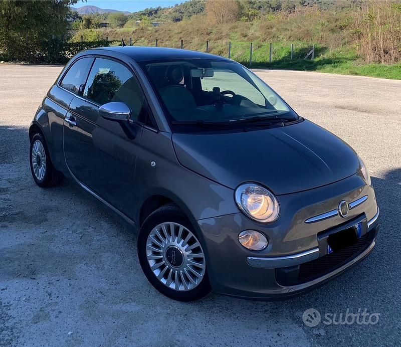 Grigio Usata 2012 Fiat 500 Tre volumi | 5299 € (Super prezzo) - Immagine 1/4