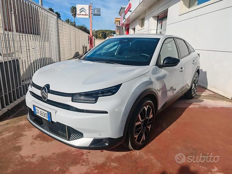 Bianco Usata 2025 Citroën C4 PureTech Berlina | 20.500 € (Molto cara) - Immagine 1/4