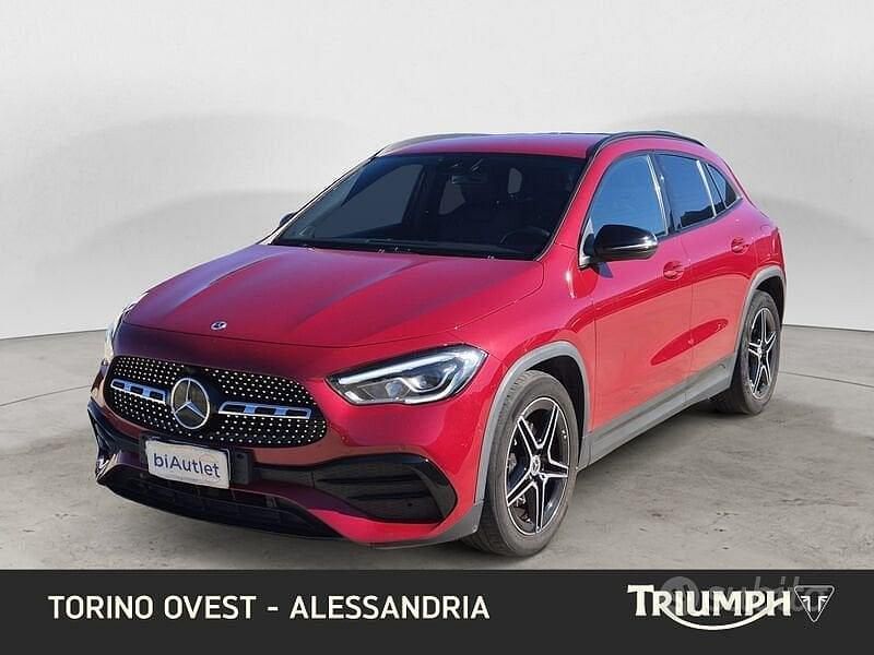 Rosso Usata 2022 Mercedes GLA200 Premium SUV | 31.500 € (Buon prezzo) - Immagine 1/4