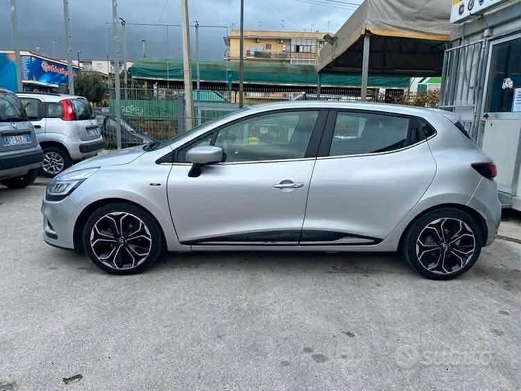 Usata Renault Clio IV 75 CV (55 kW) 2018 Grigio Berlina