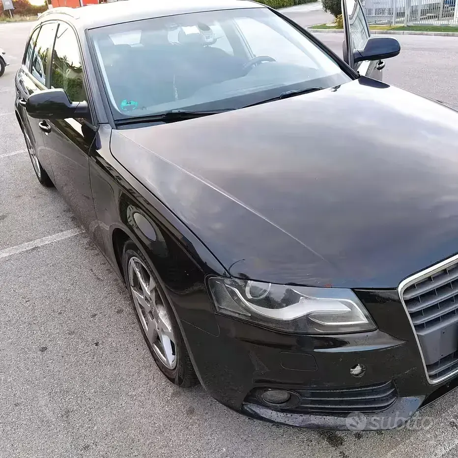 Usata Audi A4 Advanced 143 CV (105 kW) 2011 Nero Station wagon