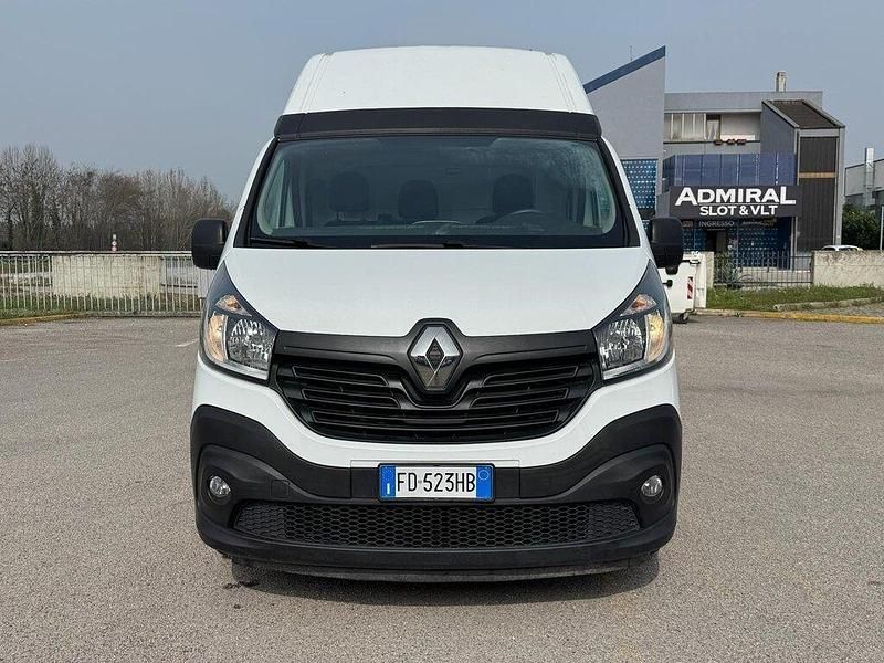 Usata Renault Trafic SE 120 CV (88 kW) 2016 Bianco Monovolume