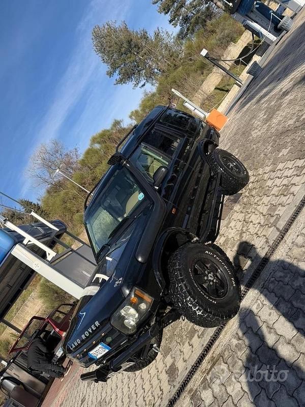 Usata Land Rover Discovery 2 2001 Nero SUV