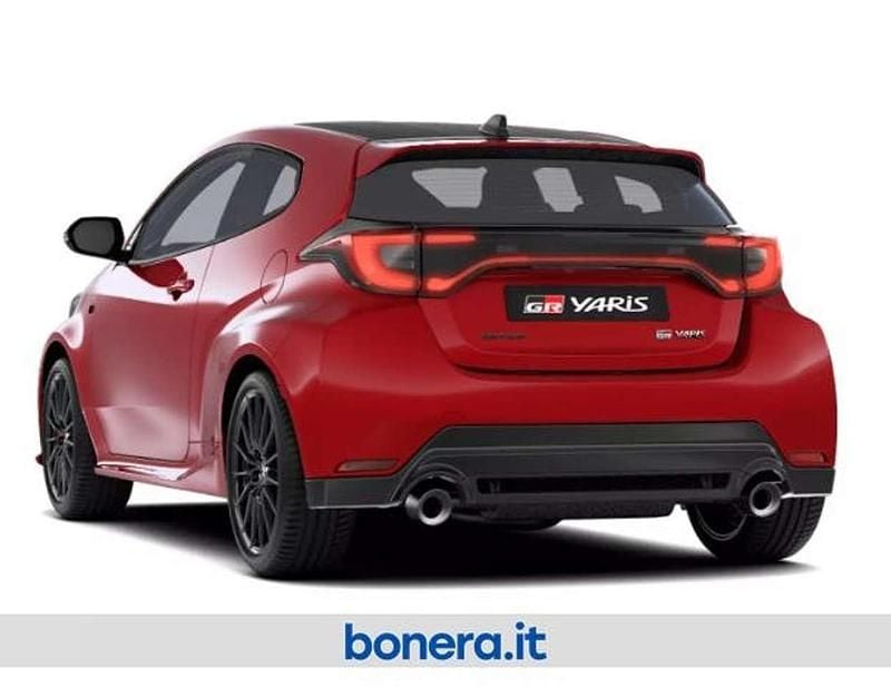 Nuova Toyota Yaris 261 CV (191 kW) 2026 Emotional red pearl Utilitaria